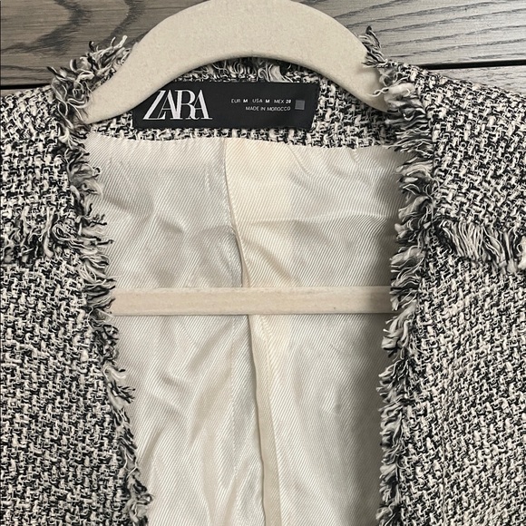 Zara Jackets & Blazers - Zara Women's Monochrome Tweed Blazer